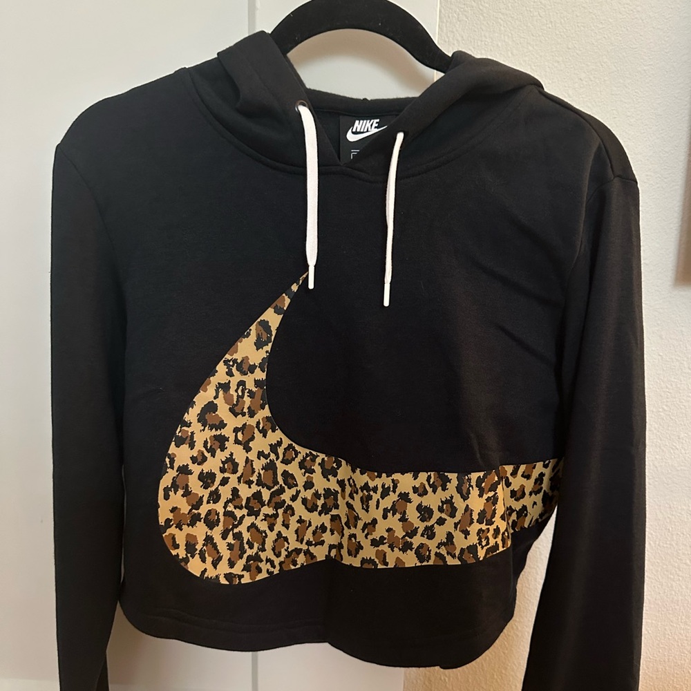 Nike Pullover w Leopard